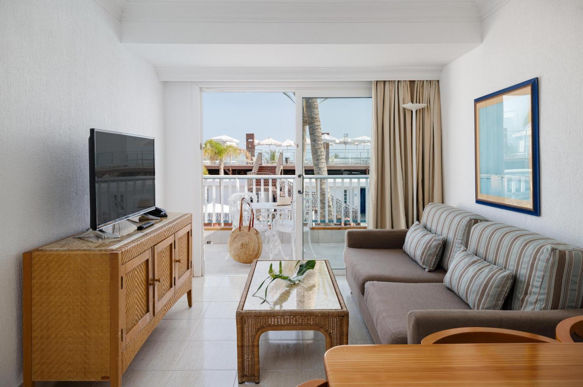 Plus Fariones Apartamentos Puerto del Carmen  Eksteriør billede