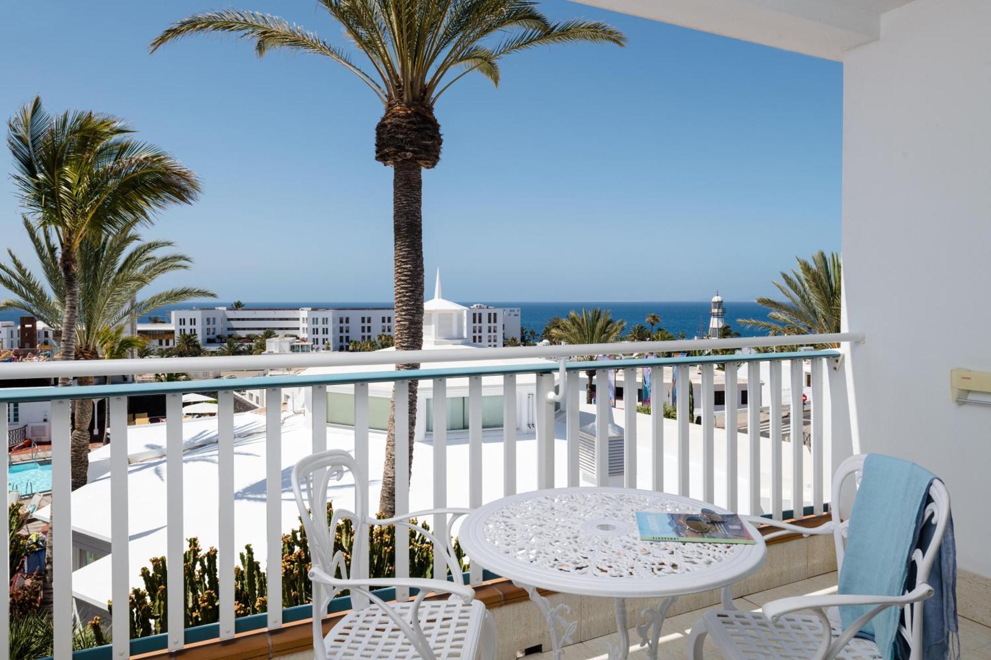 Plus Fariones Apartamentos Puerto del Carmen  Eksteriør billede