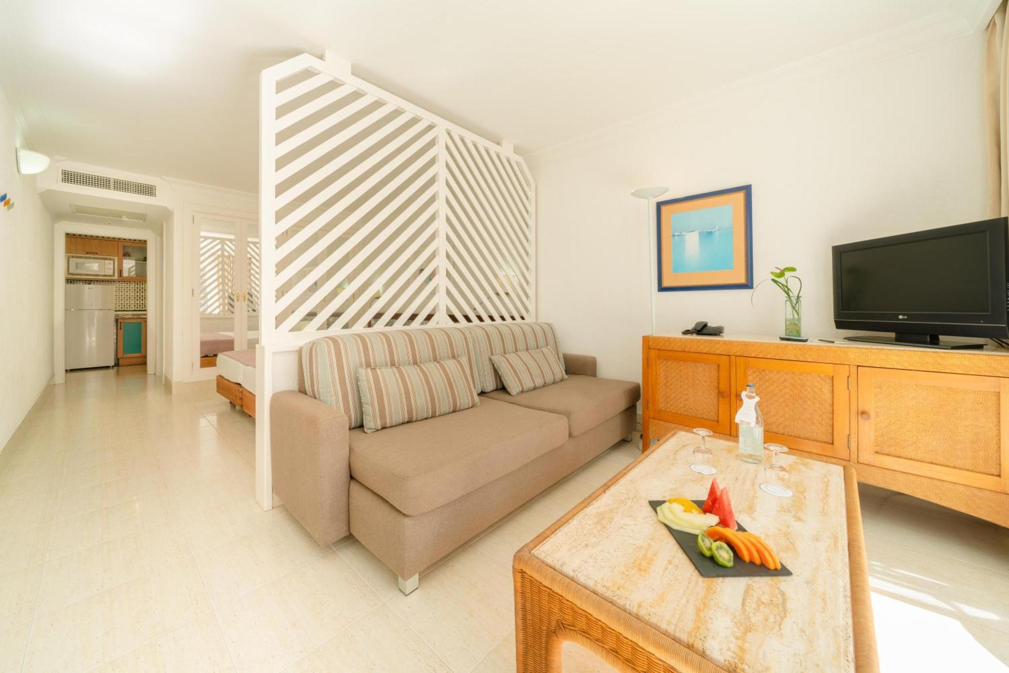 Plus Fariones Apartamentos Puerto del Carmen  Eksteriør billede
