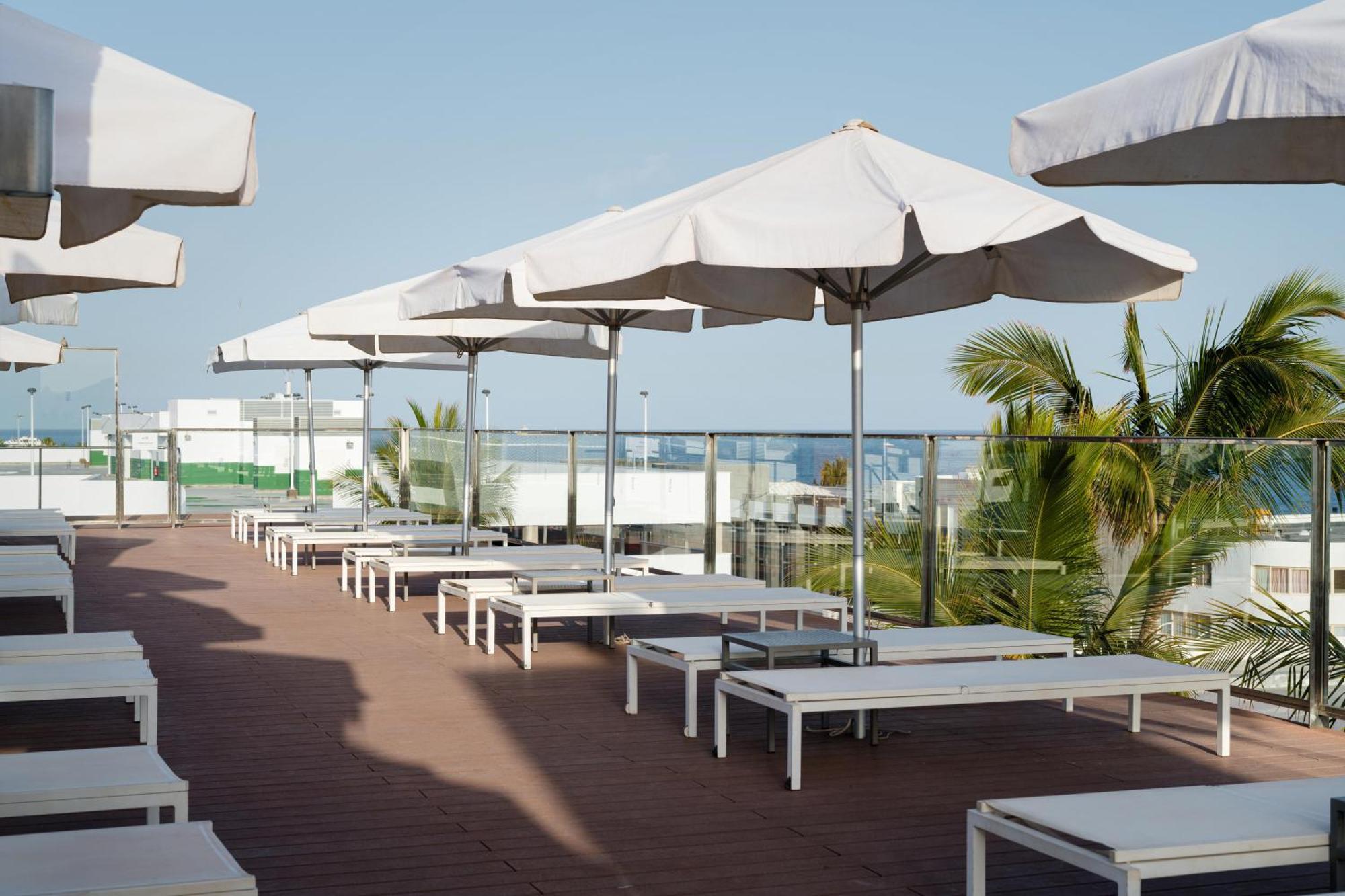 Plus Fariones Apartamentos Puerto del Carmen  Eksteriør billede