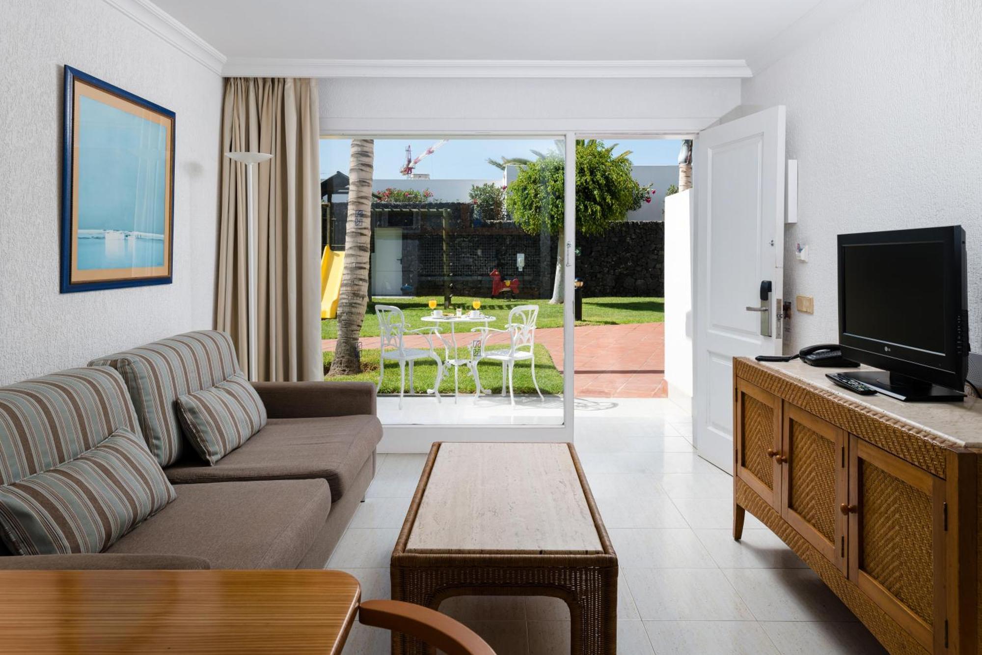 Plus Fariones Apartamentos Puerto del Carmen  Eksteriør billede